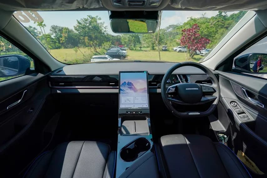 Interior kabin mewah Jaecoo J5 EV Premium SUV Listrik Jakarta